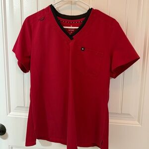 Women’s scrub set size medium